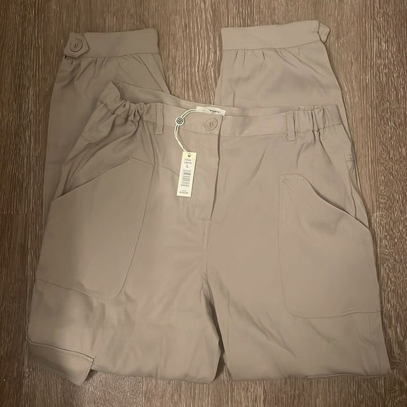 Max Studio Women's Soft Twill Cargo Jogger Pant Beige Tan Size Large NWT - Picture 10 of 11